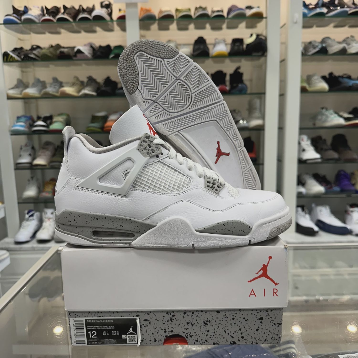 Air Jordan 4 Retro White Oreo (2021) • Pre-Owned [0067]