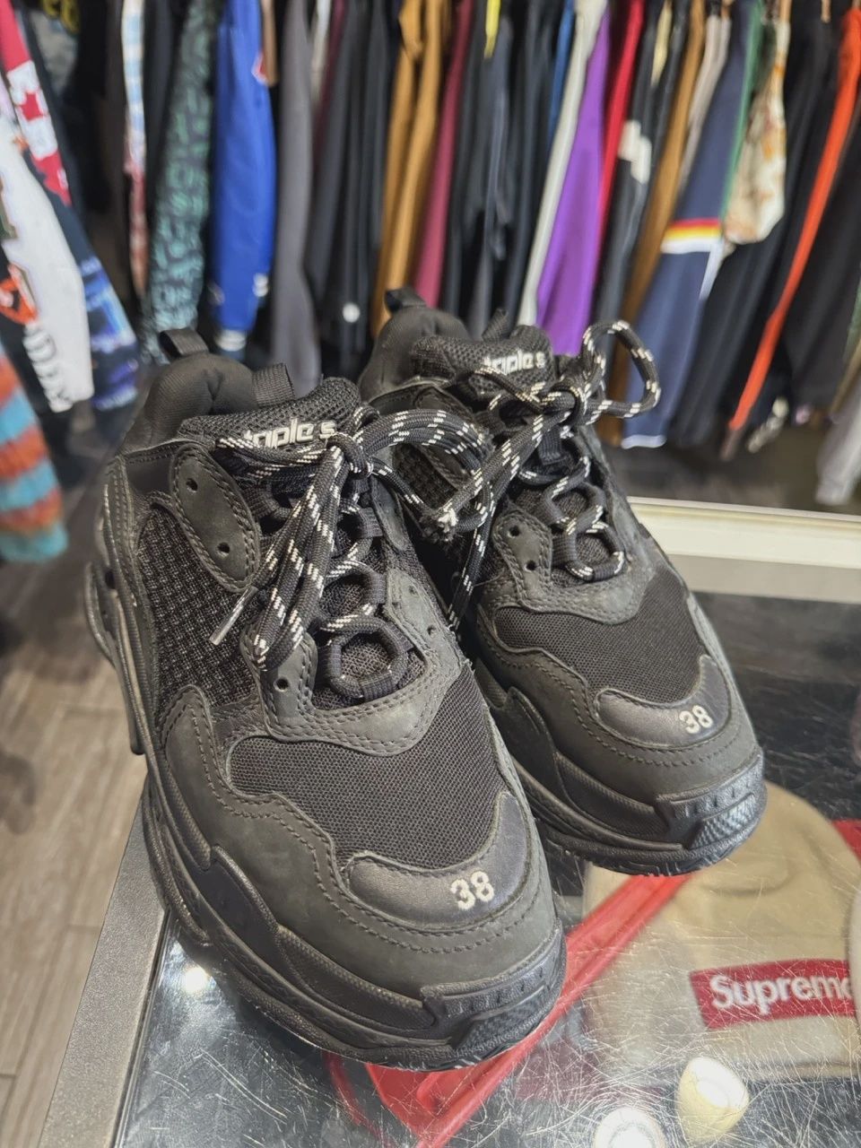 Balenciaga Black  Triple S No Box • Pre-Owned [8663]