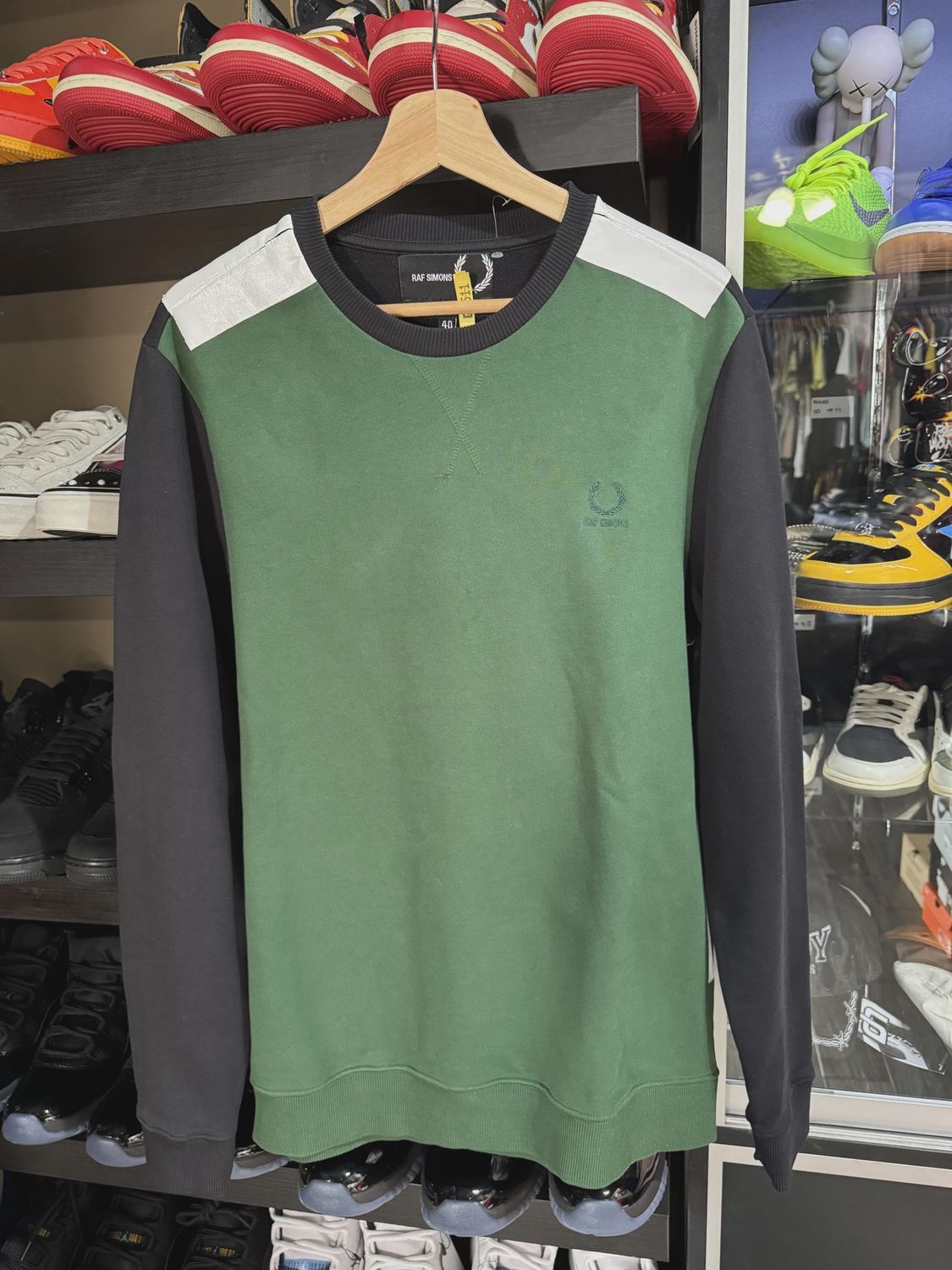 RAF Simmons Crewneck • Pre-Owned [2856]