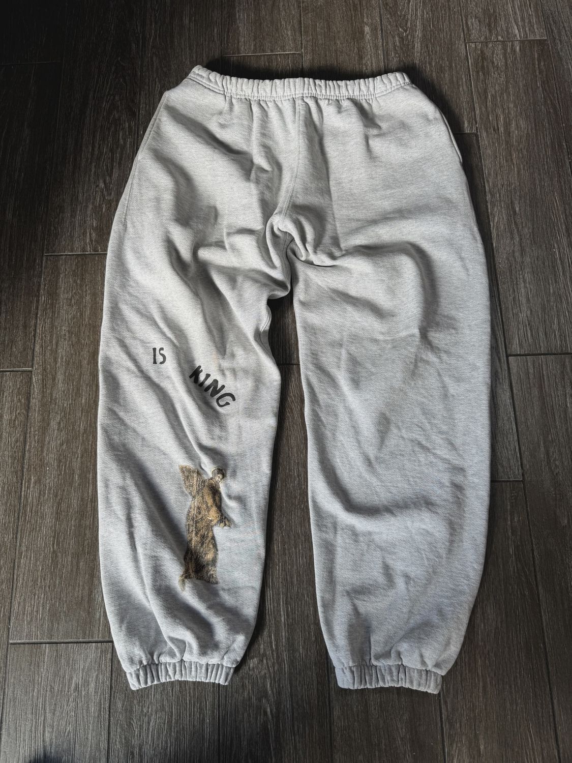Kanye West Jesus Is King Sweats size L • Pre-Owned [9368]