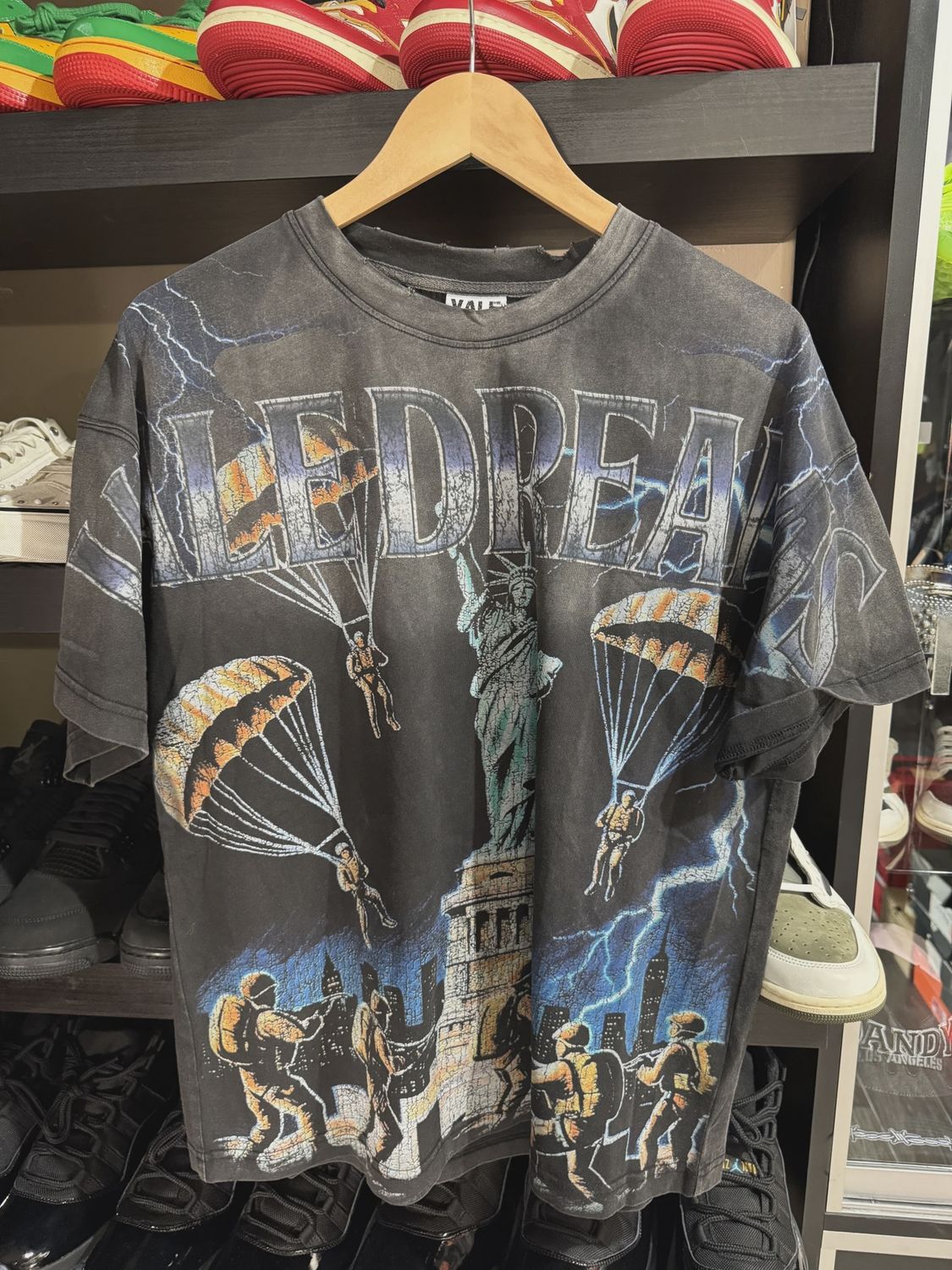 Vale Forever NYC Invasion Tee size S • Brand New [9520]