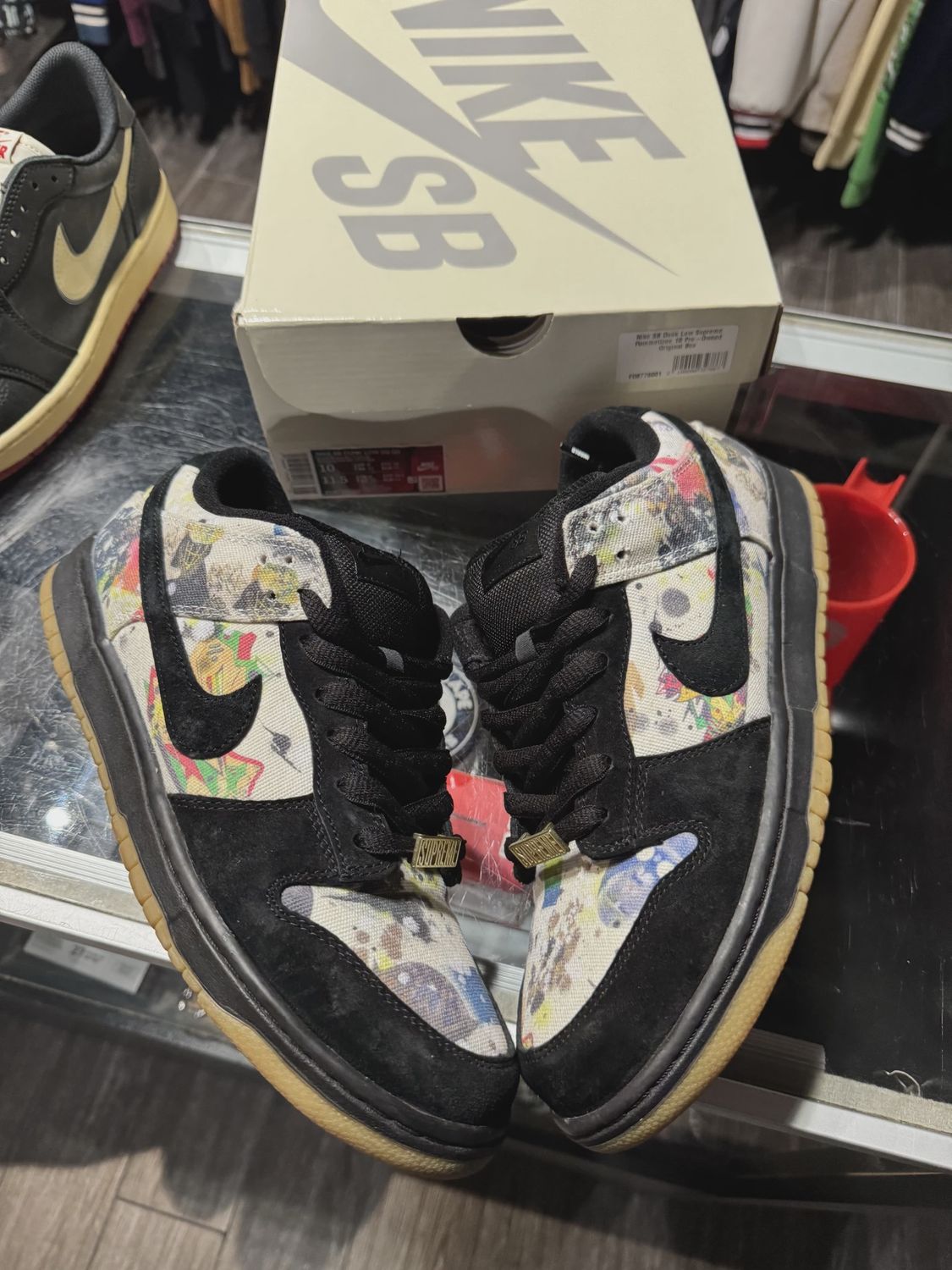 Nike SB Dunk Low Supreme Rammellzee • Pre-Owned [5522]