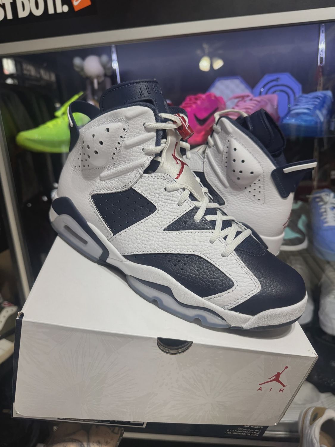 Air Jordan 6 Retro Olympic (2024) • Pre-Owned [1709]