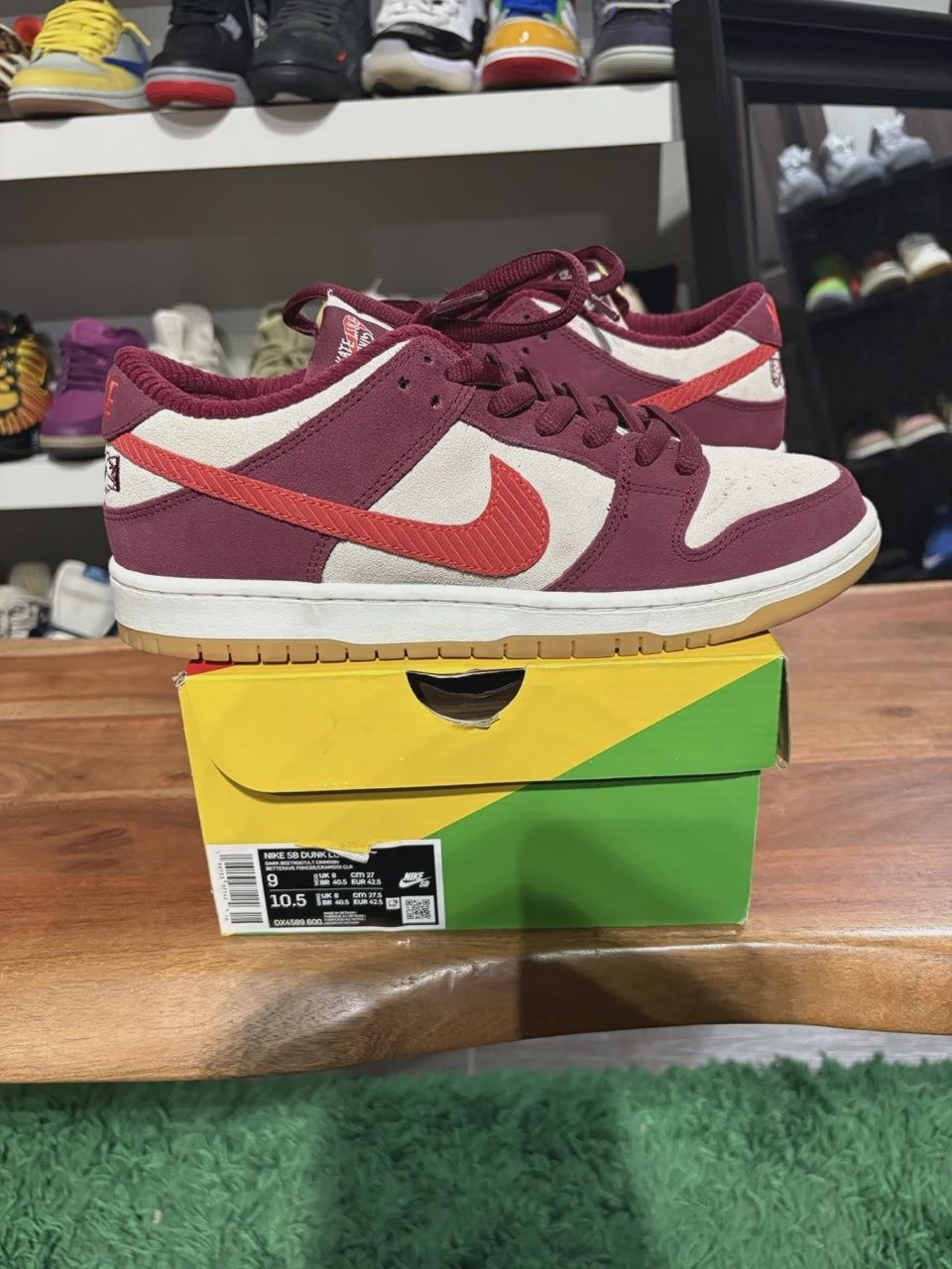 Nike SB Dunk Low Skate Like a Girl • Pre-Owned [8501]