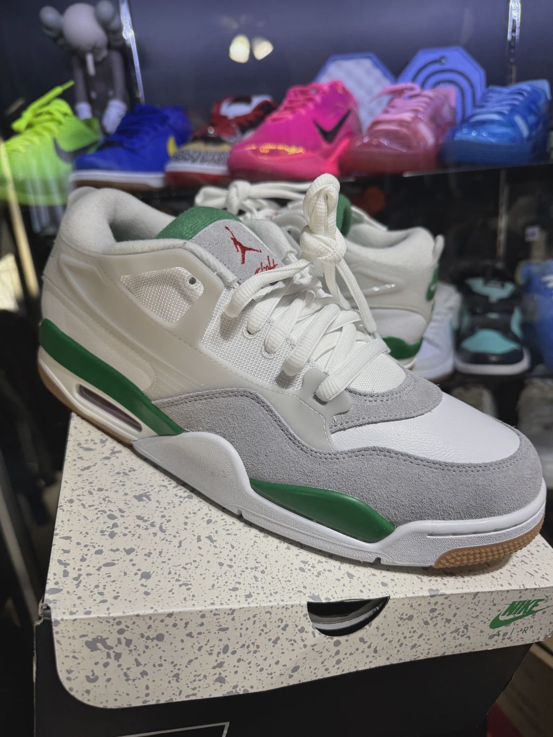 Jordan 4 RM Pine Green • Pre-Owned [5350]
