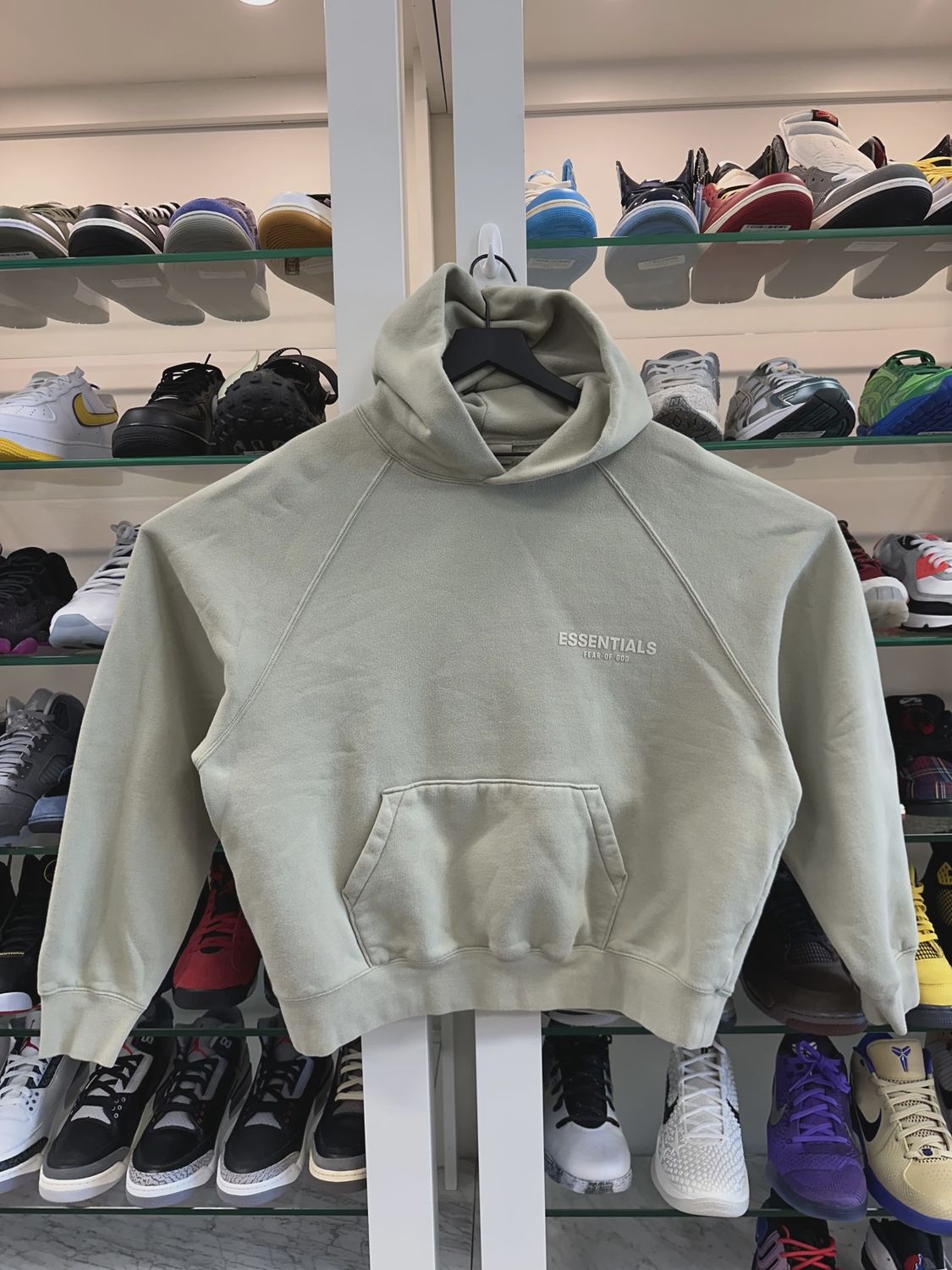 Essentials hoodie • Pre-Owned [2668]