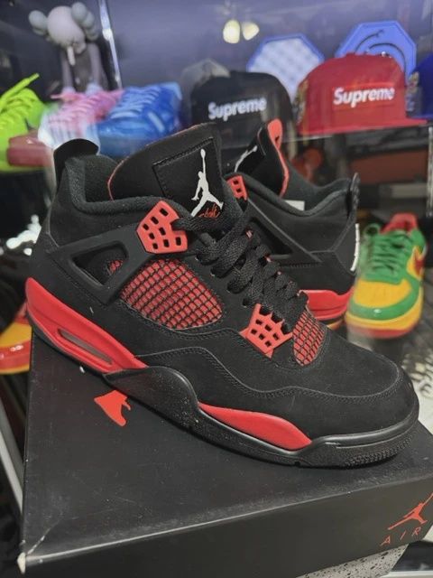 Air Jordan 4 Retro Red Thunder • Pre-Owned [1443]