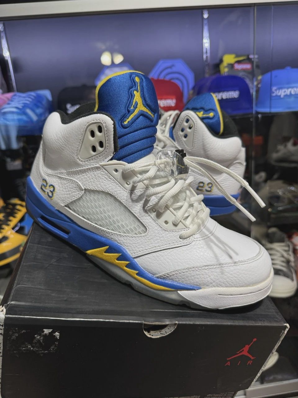 Air Jordan 5 Retro Laney (2013) • Pre-Owned [2747], Product Condition: Pre-Owned, Shoe Size: US M 9.5