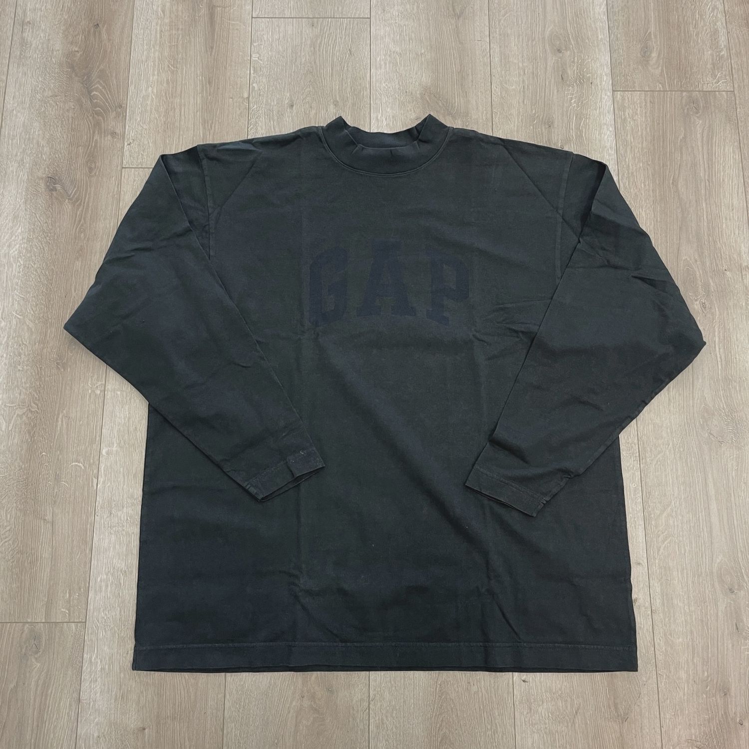 Yeezy Gap Engineered by Balenciaga Dove Long-Sleeve • Brand New [1284]