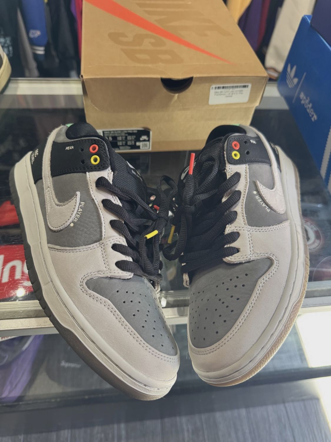 Nike SB Dunk Low VX1000 • Pre-Owned [1018]