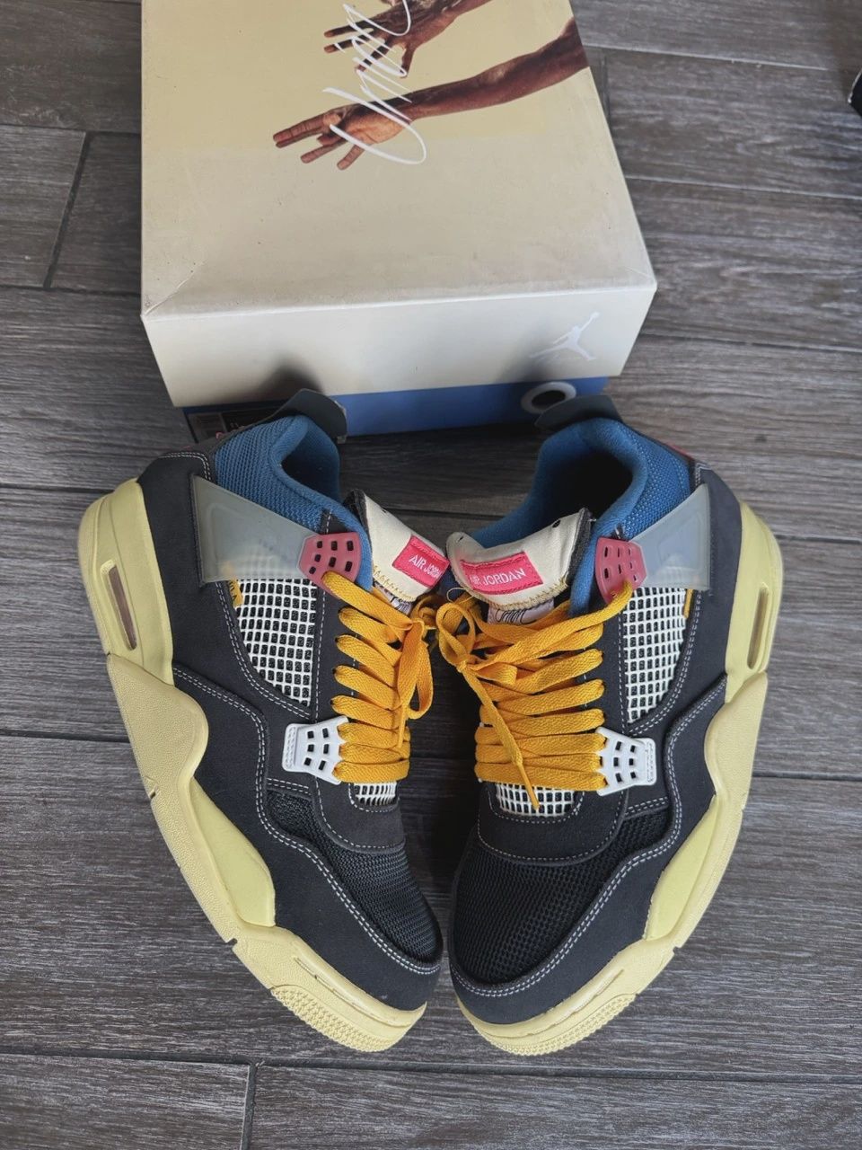 Air Jordan 4 Retro Union Off Noir  • Pre-Owned [8293]