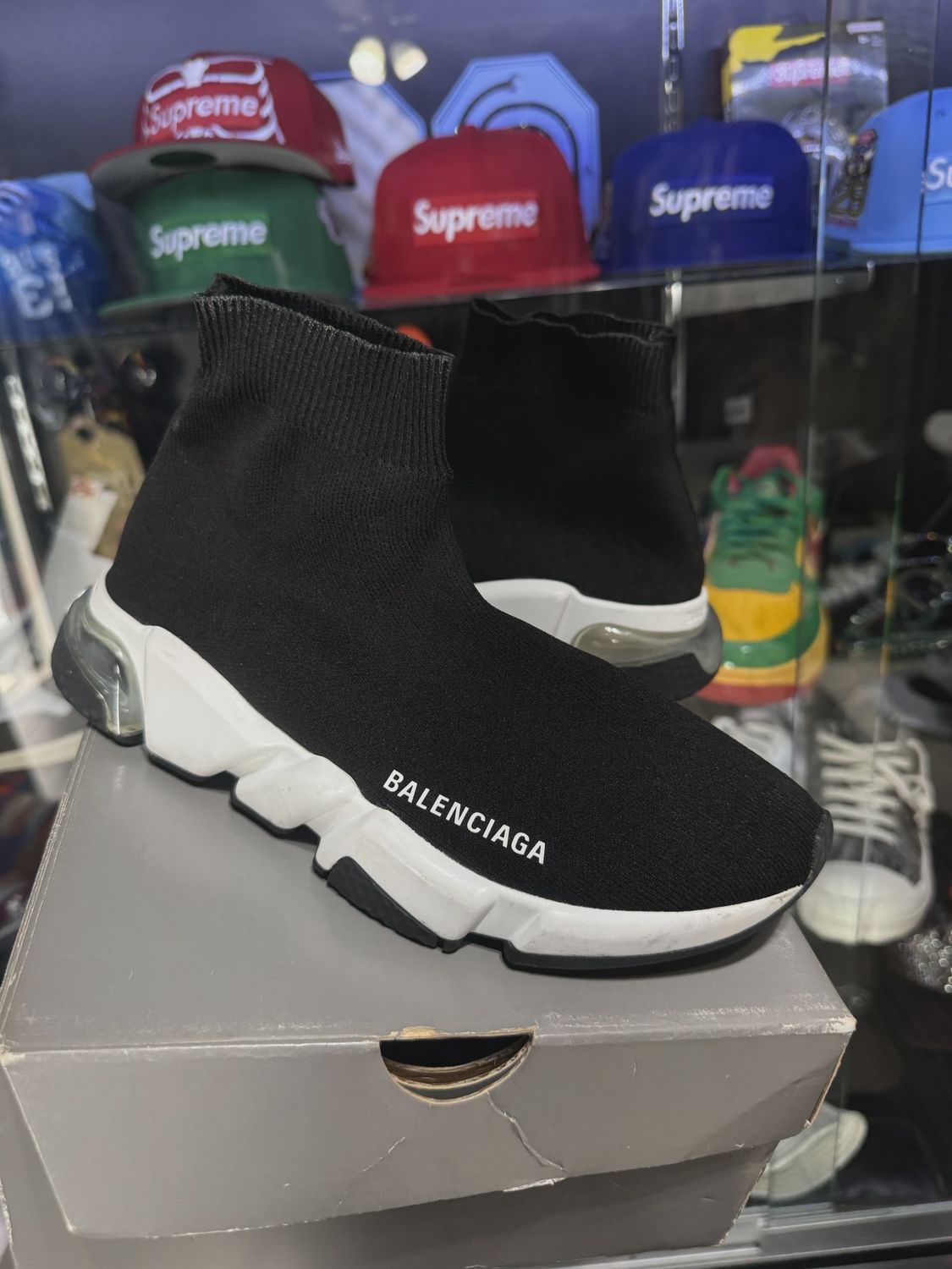Balenciaga Speed  • Pre-Owned [8706]