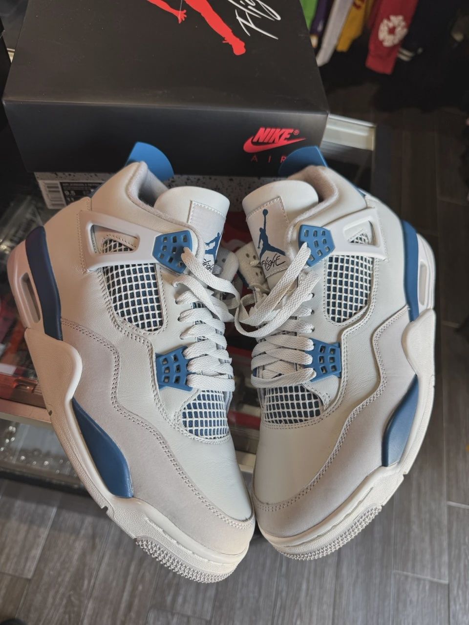 Air Jordan 4 Retro Military Blue (2024) • Pre-Owned [5179]