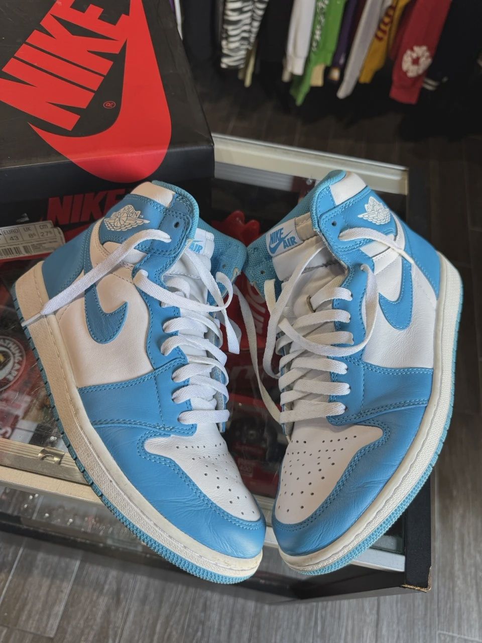 Air Jordan 1 Retro High Original UNC • Pre-Owned [5308]