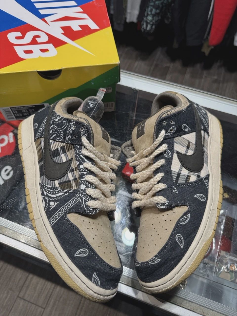 Nike SB Dunk Low Travis Scott • Pre-Owned [6424]