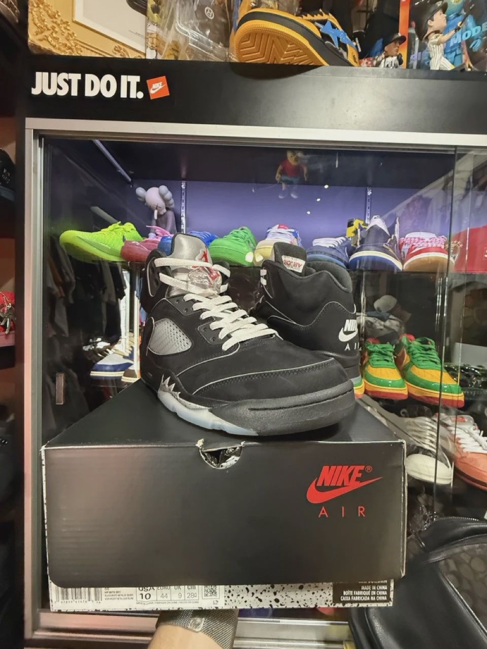 Air Jordan 5 Retro Original Black Metallic Reimagined • Pre-Owned [3100], Product Condition: Pre-Owned, Shoe Size: US M 10