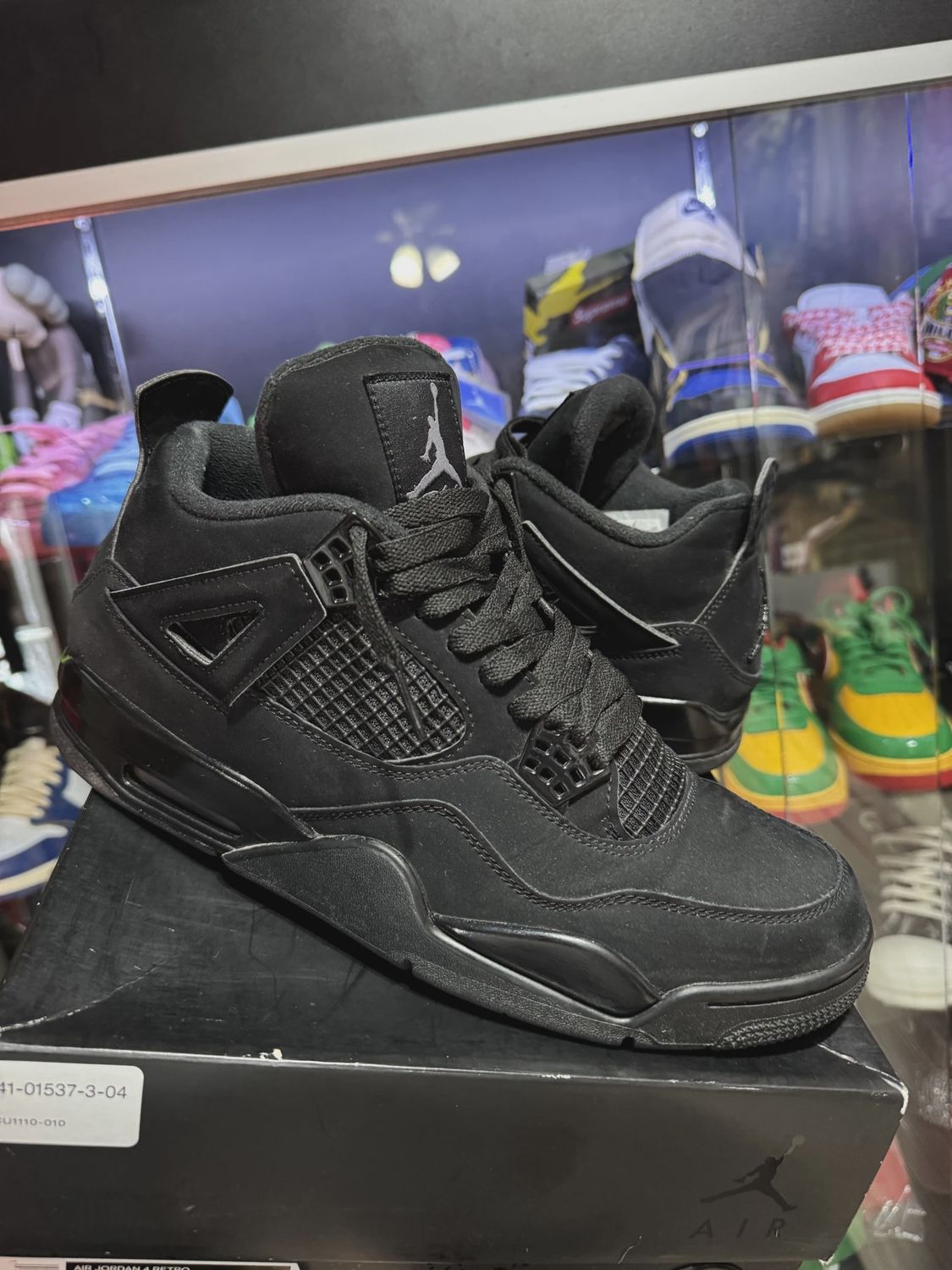 Air Jordan 4 Retro Black Cat (2020)   • Pre-Owned [6303]
