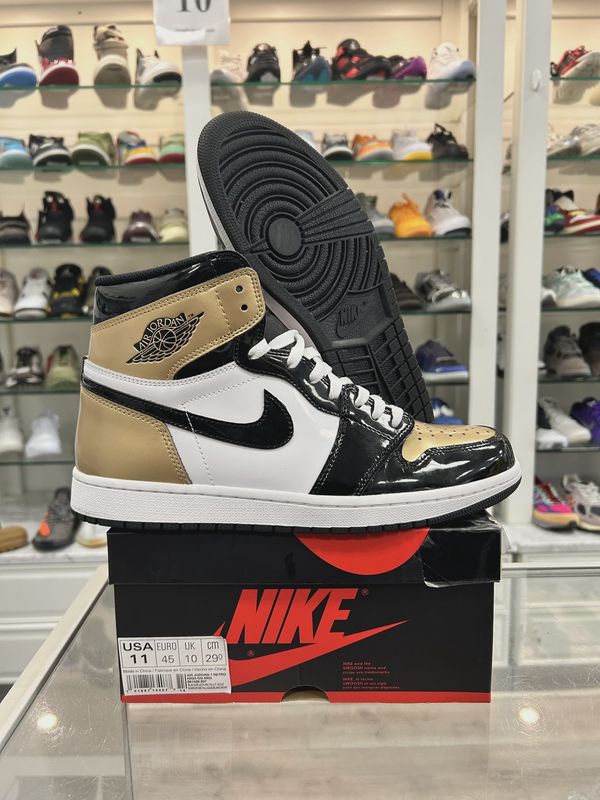 Air Jordan 1 Retro High NRG Patent Gold Toe • Pre-Owned [6555]