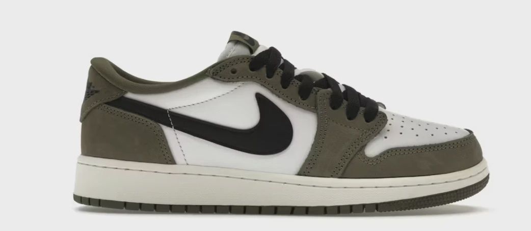 Jordan 1 Retro Low OG Medium Olive (GS) • Brand New [1482]