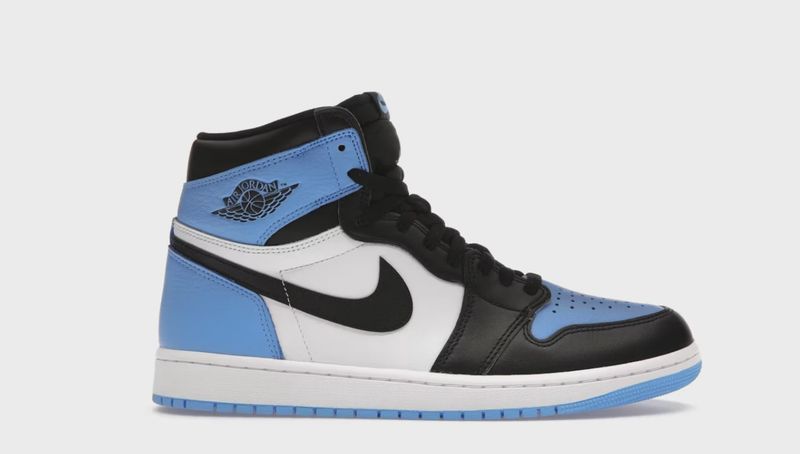 Air Jordan 1 Retro High Original UNC Toe • Brand New [2969]