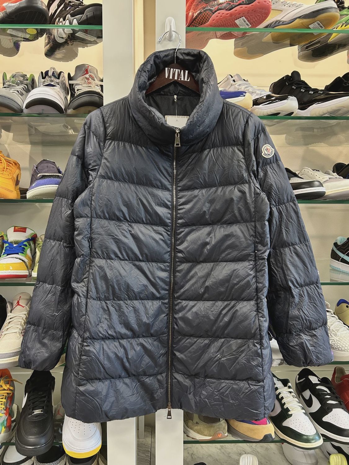Moncler womens Puffer jacket navy • Pre-Owned [1155]