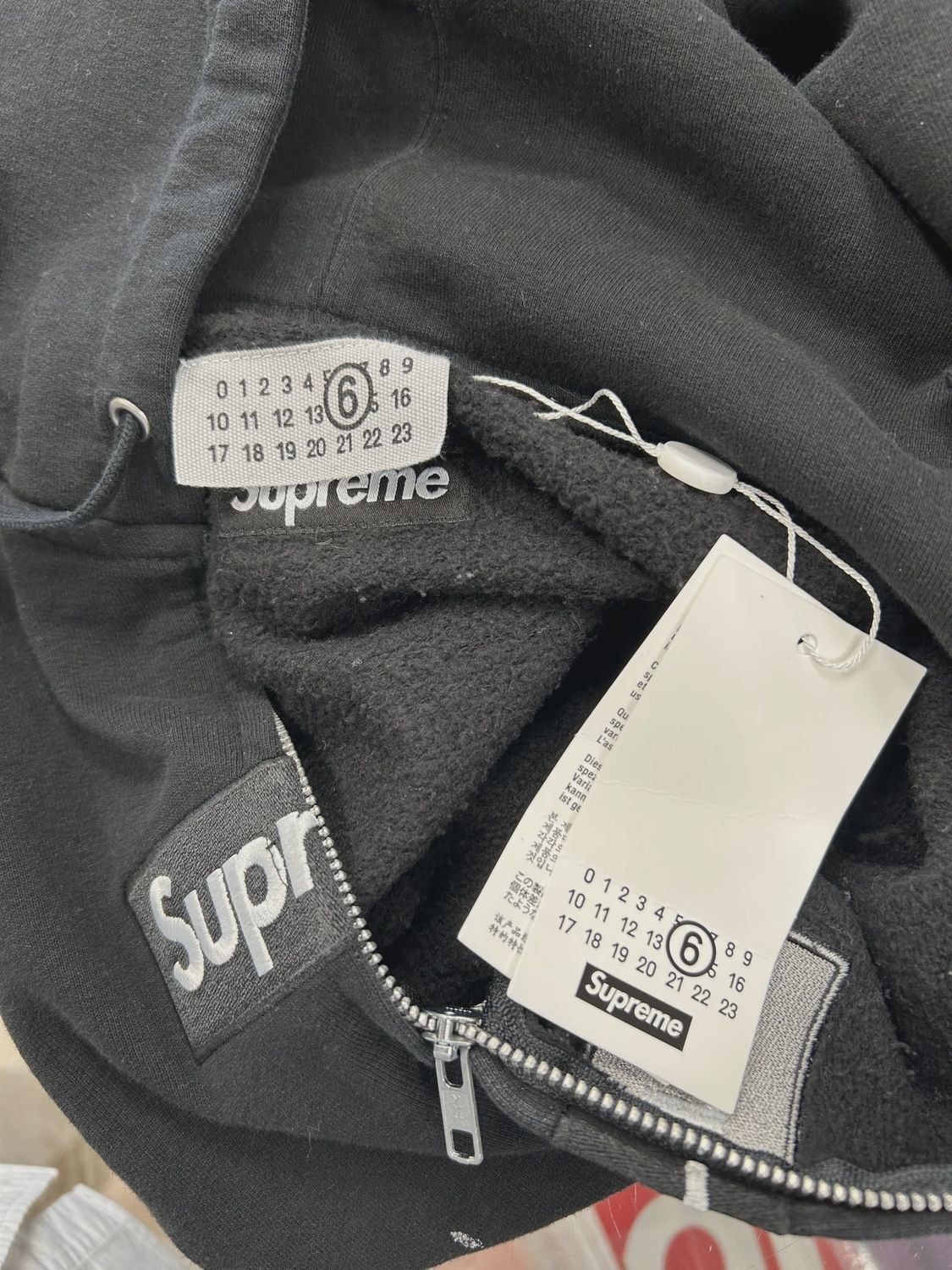 Supreme MM6 Maison Margiela Box Logo Zip Up Hooded Sweatshirt
