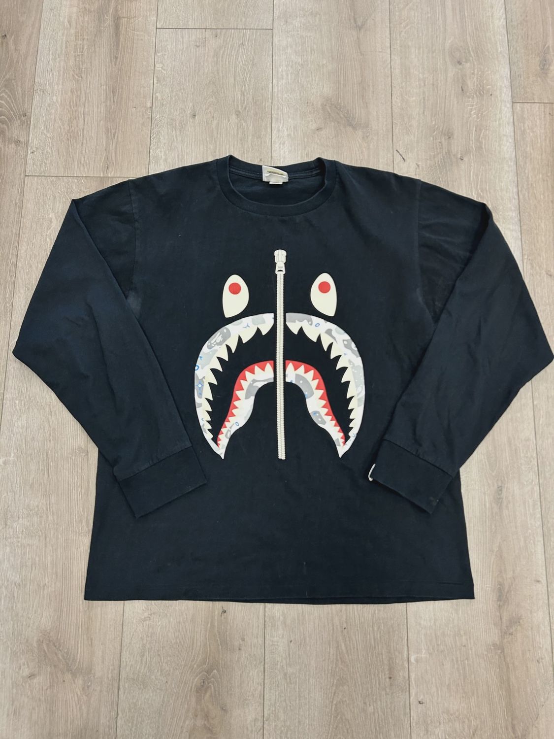 BAPE Space Camo Shark Long Sleeve Tee • Pre-Owned [1081]