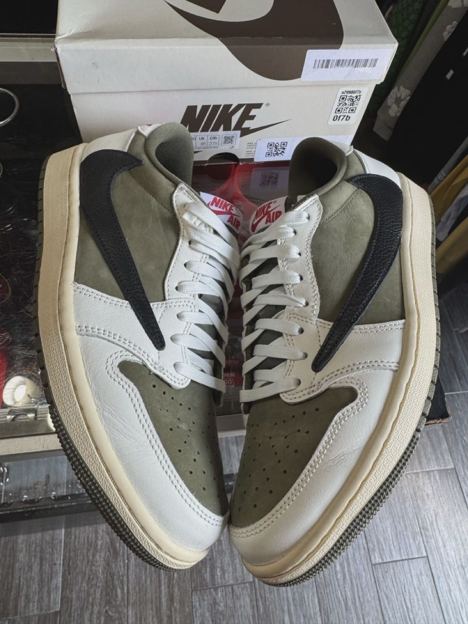 Air Jordan 1 Retro Low Original SP Travis Scott Medium Olive • Pre-Owned [8884]