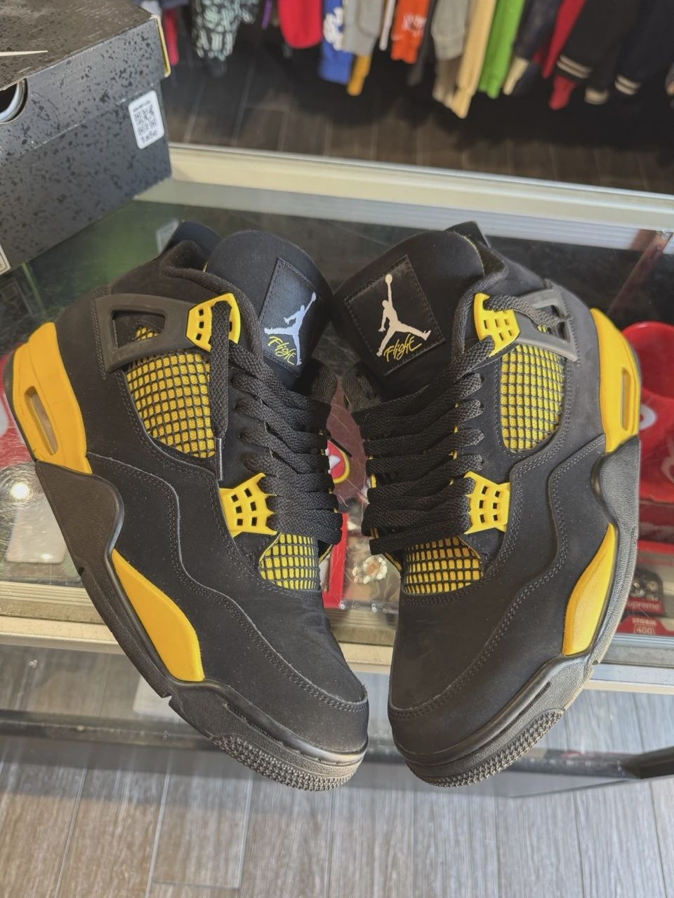Air Jordan 4 Retro Thunder (2023) • Pre-Owned [8906], Product Condition: Pre-Owned, Shoe Size: US M 11