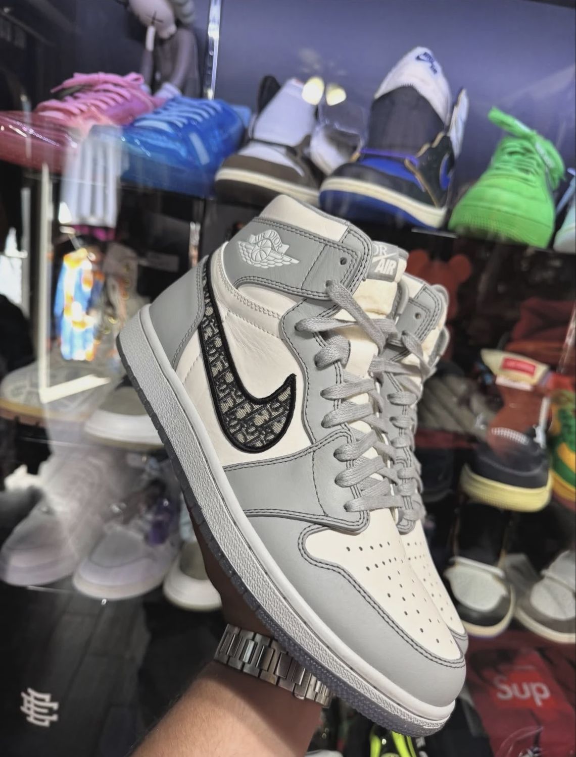 Air Jordan 1 Retro High Dior • Pre-Owned [8797]