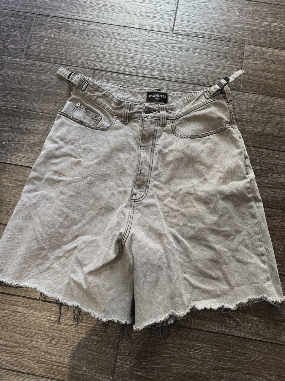 Balenciaga Jorts sz S • Pre-Owned [9672]