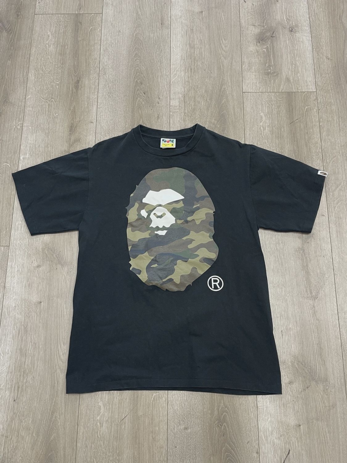 BAPE 1st Camo Big Ape Head T-shirt • Pre-Owned [8316]