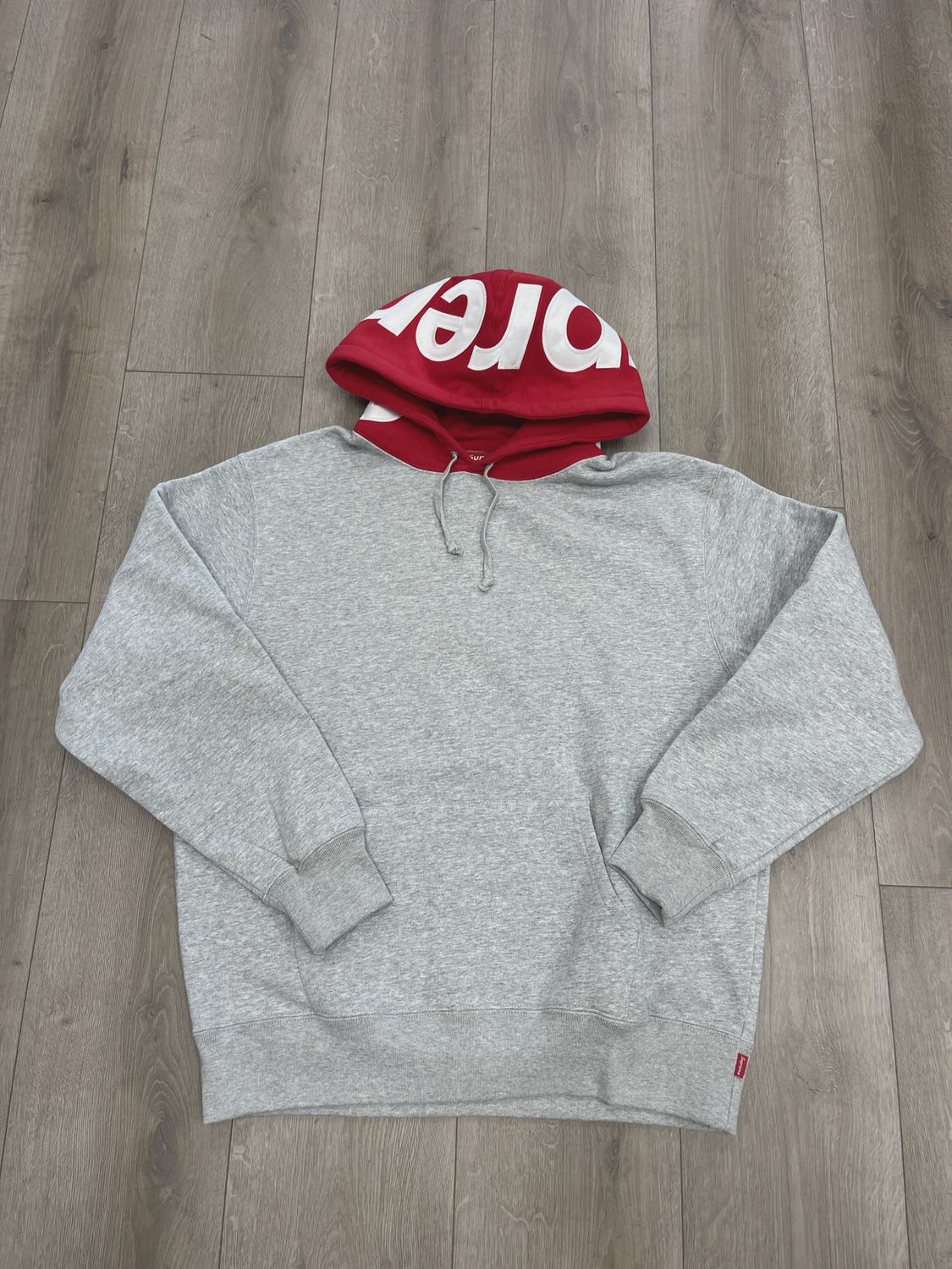 Supreme Contrast Hooded Sweatshirt • Pre-Owned [6938]