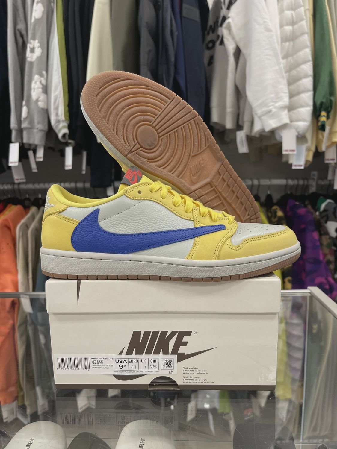 Air Jordan 1 Retro Low Original SP Travis Scott Canary (Women's) • Pre-Owned [7905]