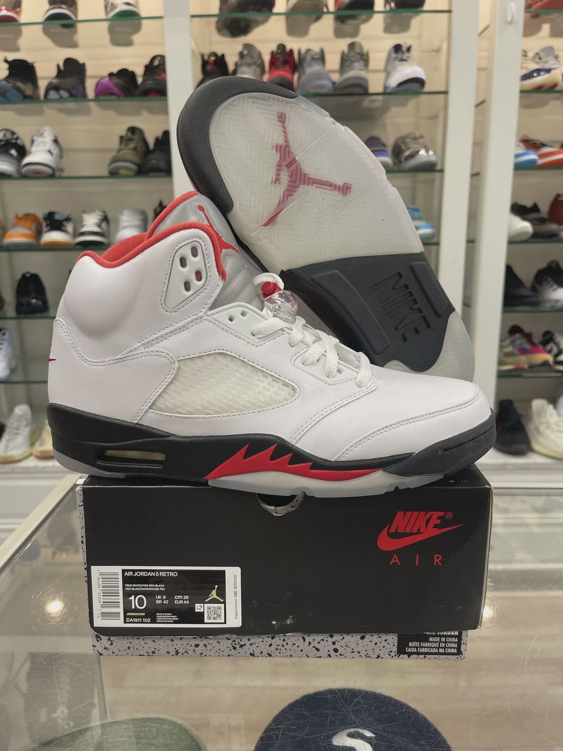 Air Jordan 4 Retro Fire Red (2020) • Pre-Owned [3204]