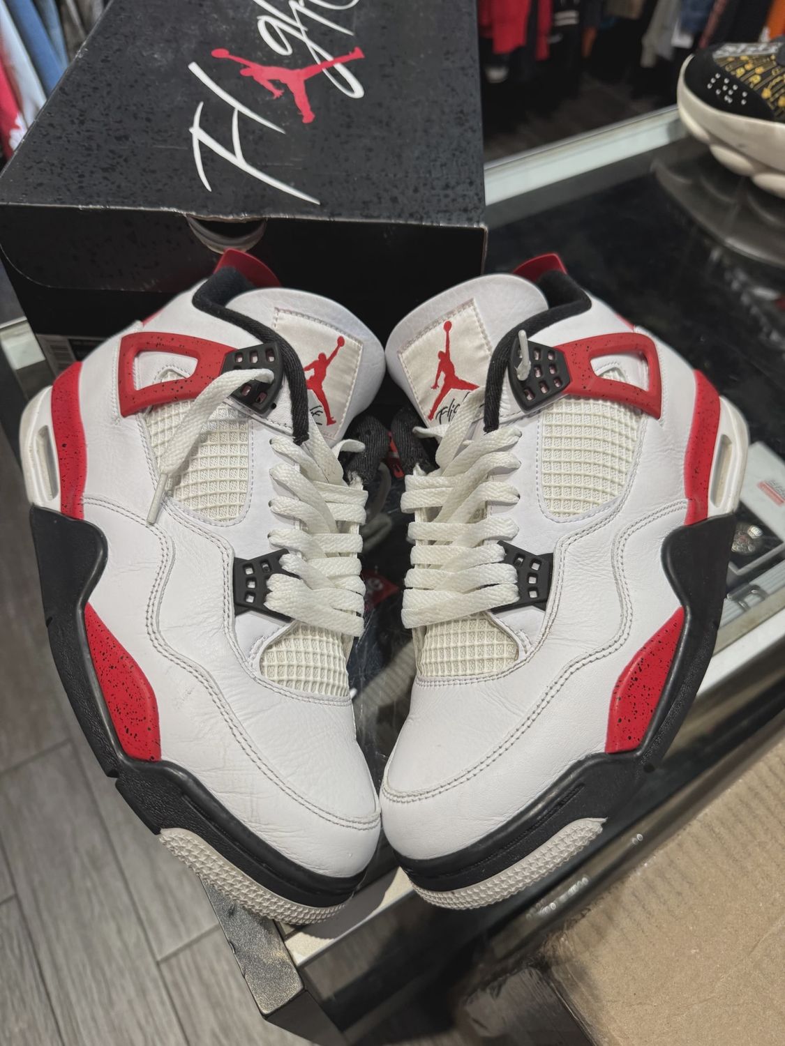 Air Jordan 4 Retro Red Cement • Pre-Owned [3853]