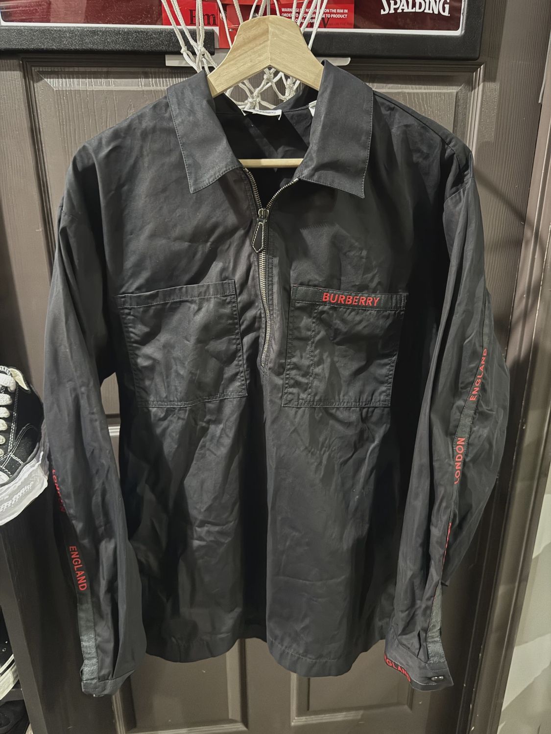 Burberry Logo Striped Half Zup Jacket Black Red size M • Pre-Owned [2171]