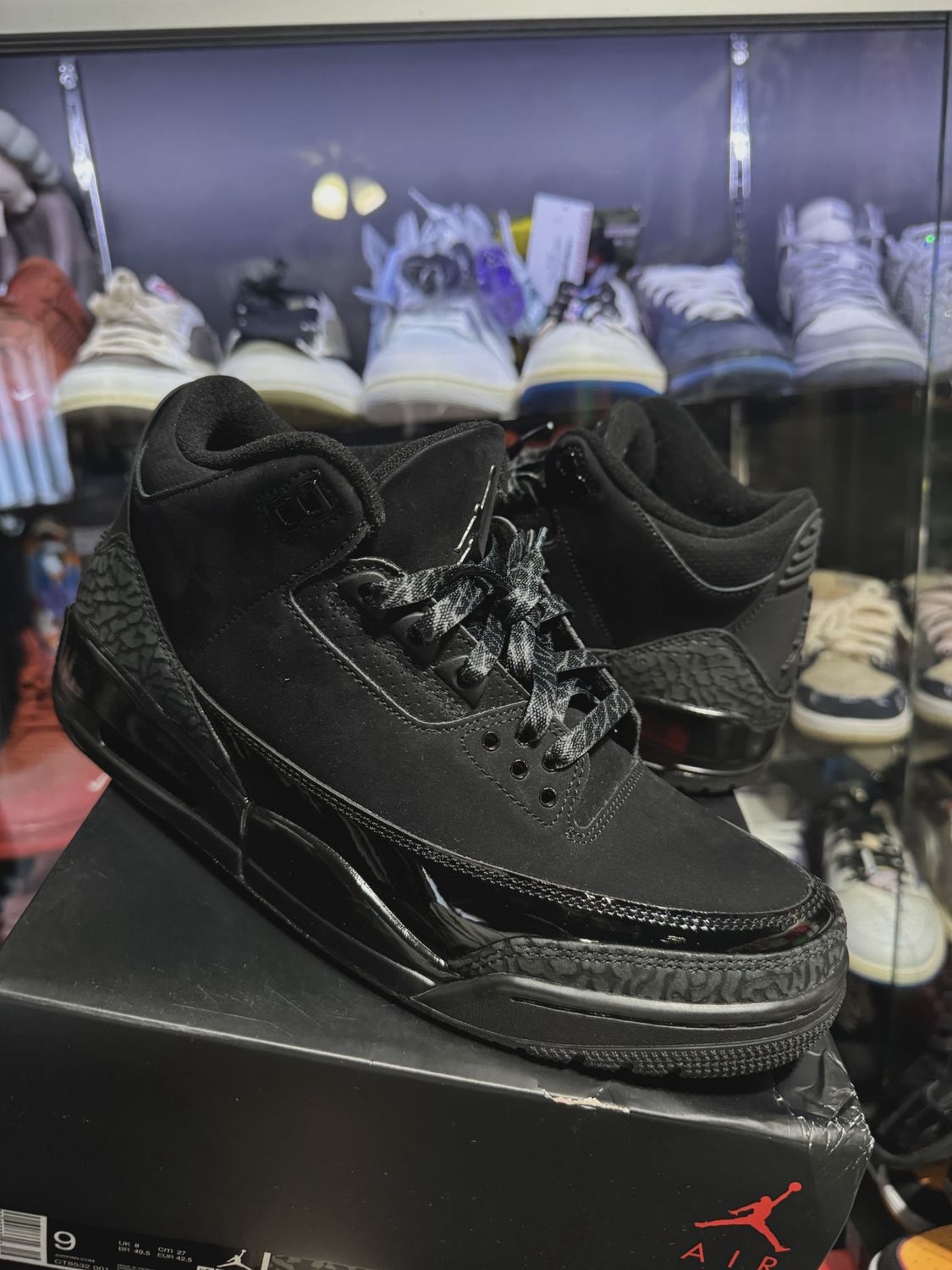 Air Jordan 3 Retro Black Cat (2025) • Pre-Owned [8698]
