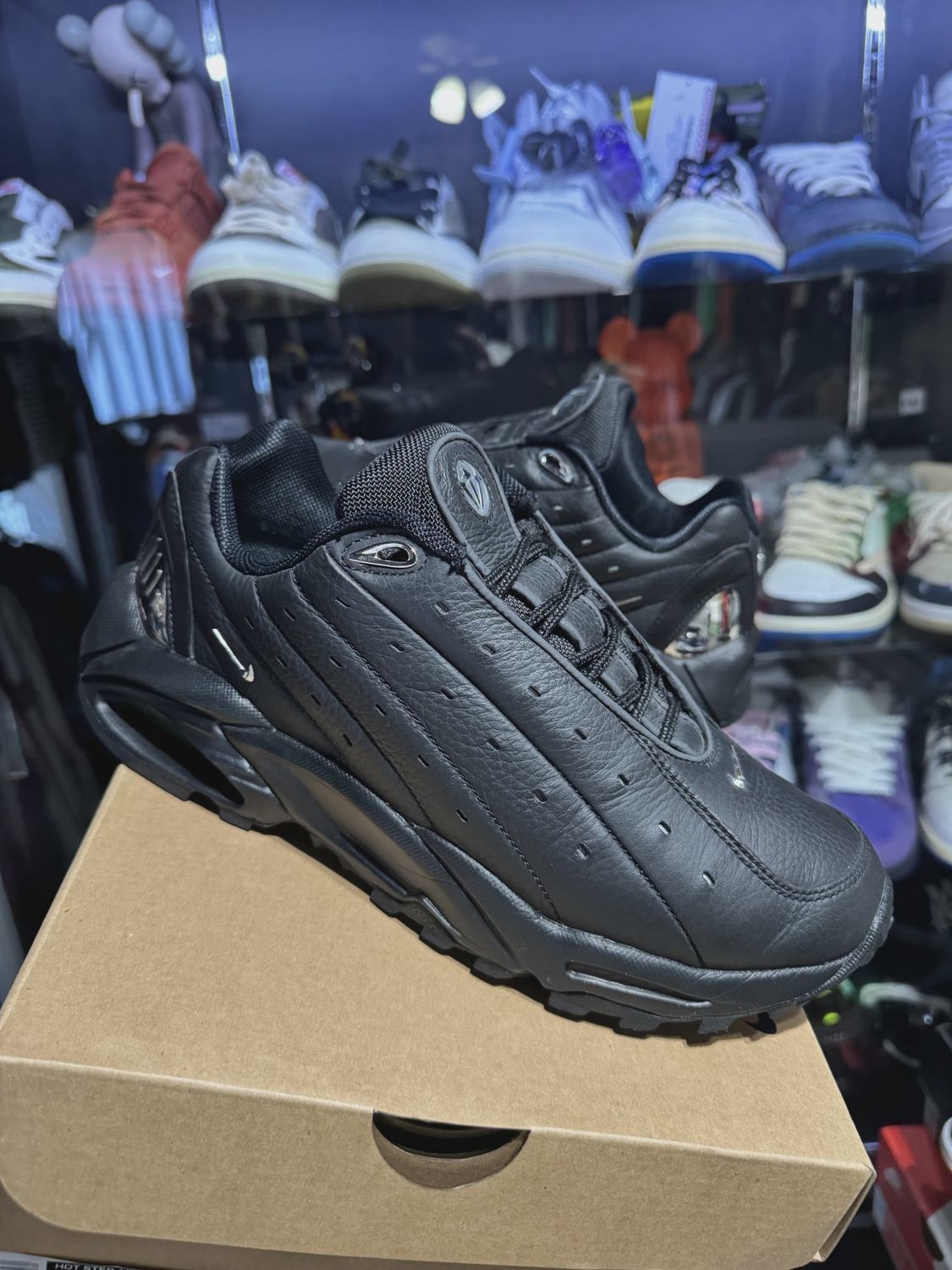 Nike Hot Step Air Terra Drake NOCTA Triple Black • Pre-Owned [2264]