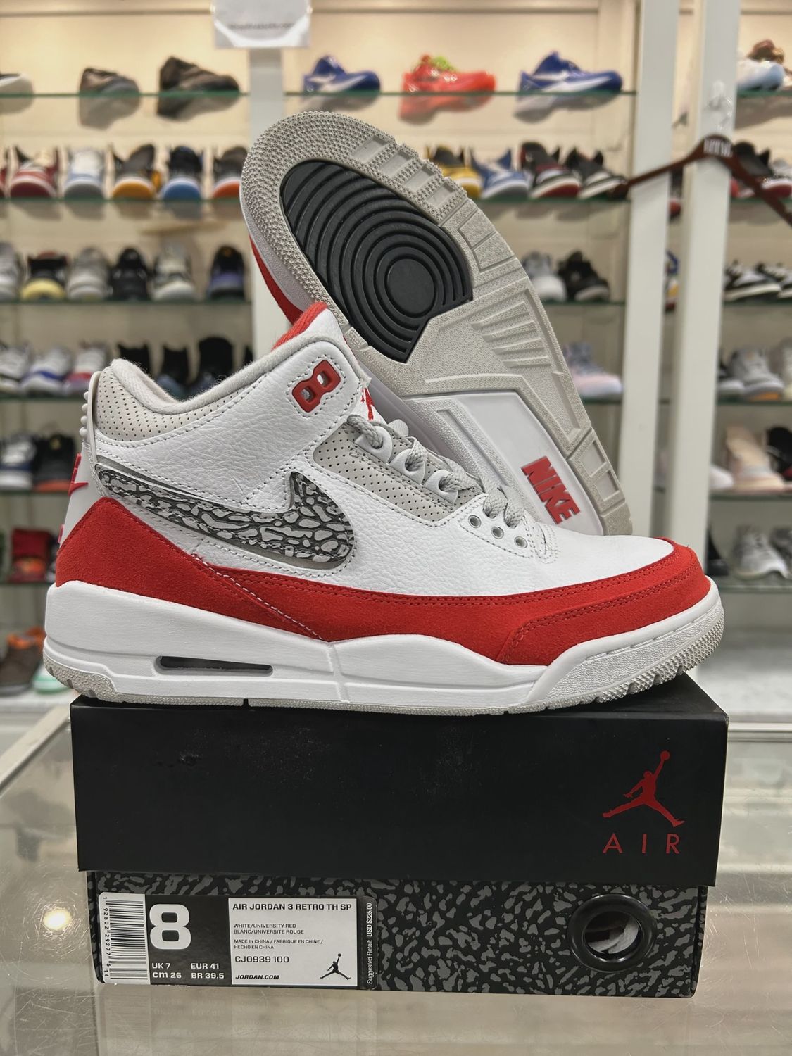 Air Jordan 3 Retro Tinker White University Red • Pre-Owned [3007]