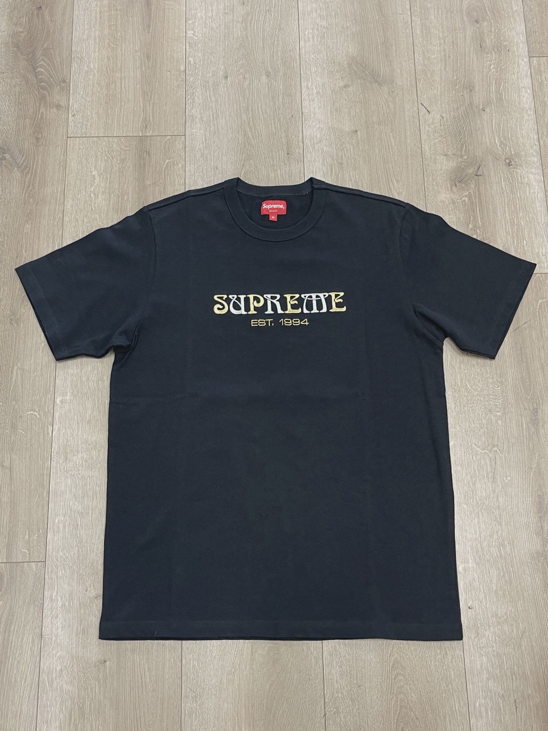 Supreme Nouveau Logo Tee • Pre-Owned [6611]