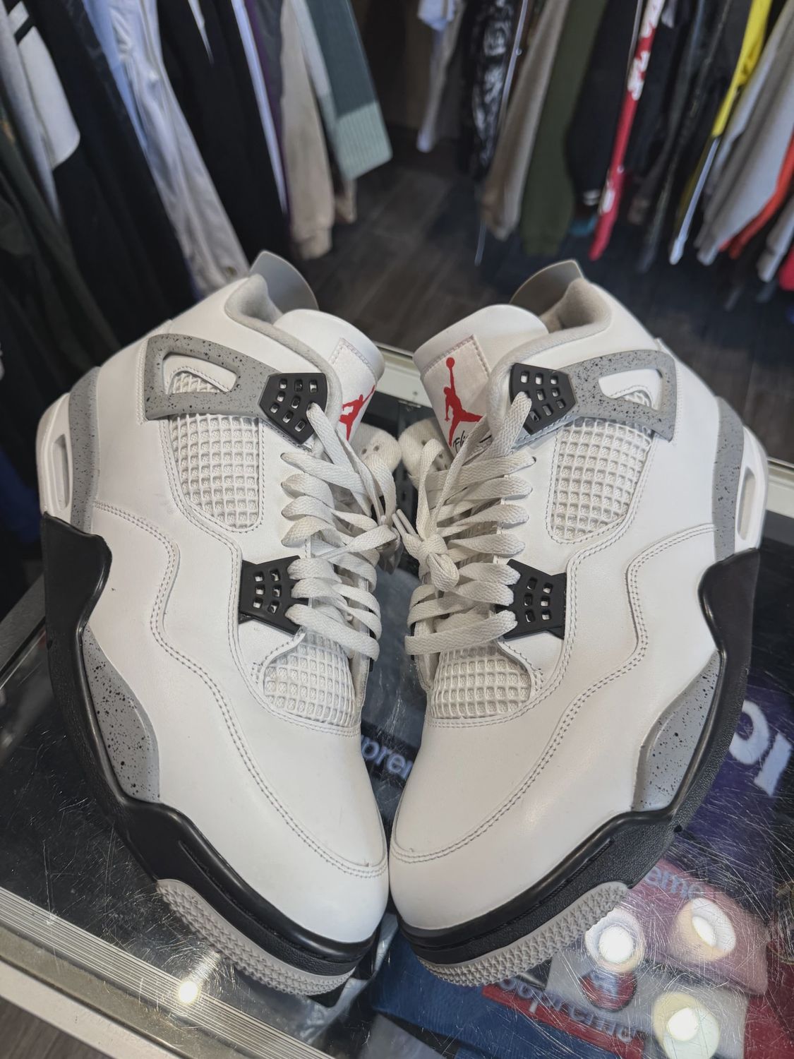 Air Jordan 4 Retro White Cement (2025) No Box • Pre-Owned [0965]