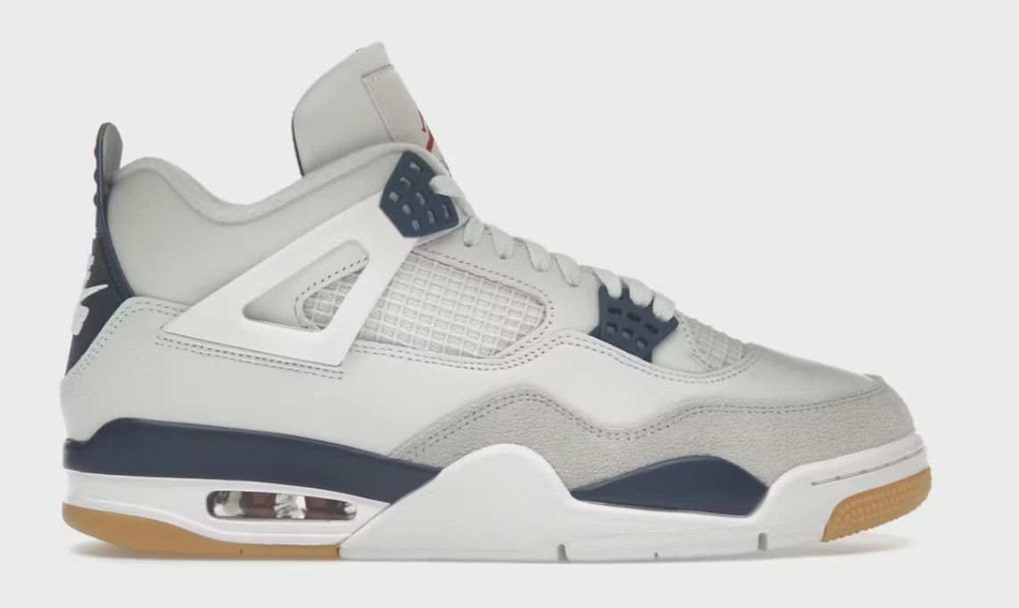 Air Jordan 4 Retro SB Navy • Brand New [9424]