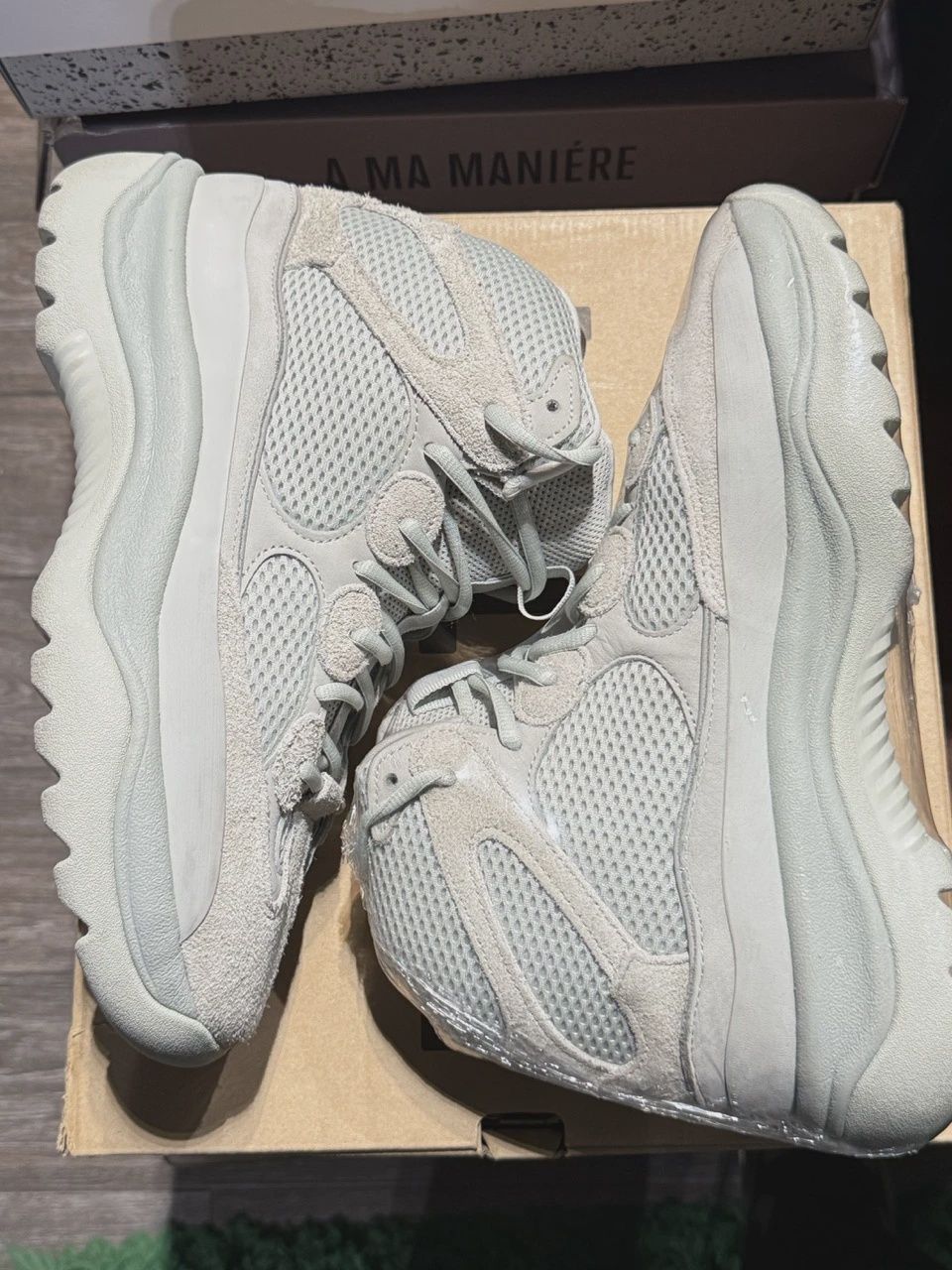 adidas Yeezy Desert Boot Salt • Pre-Owned [0210]