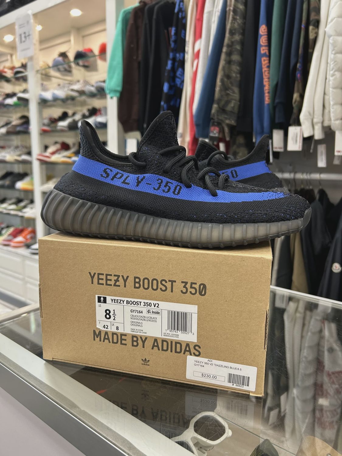 adidas Yeezy Boost 350 V2 Dazzling Blue • Pre-Owned [8026]