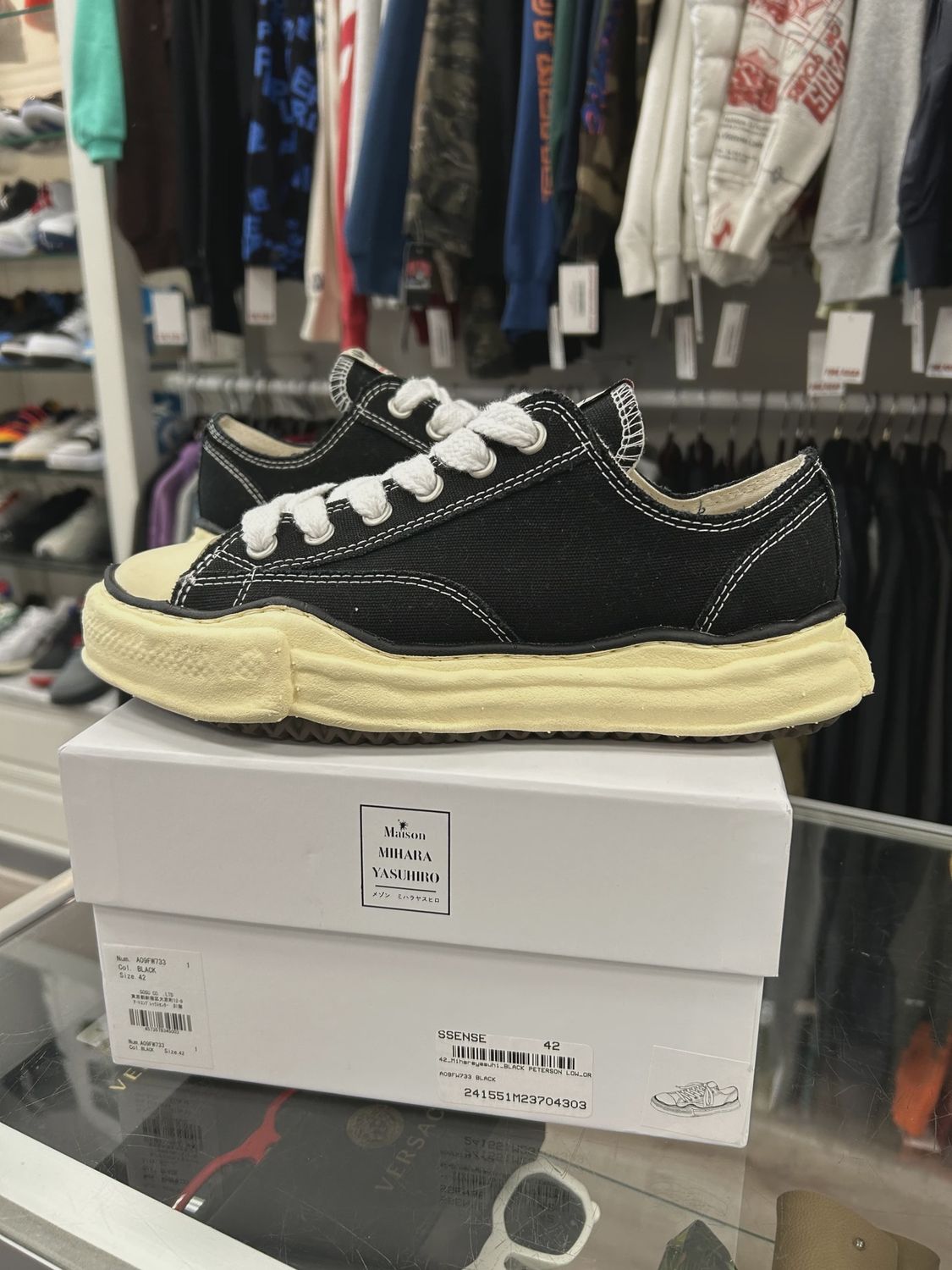 Maison Mihara Sneakers Vintage • Pre-Owned [1902]