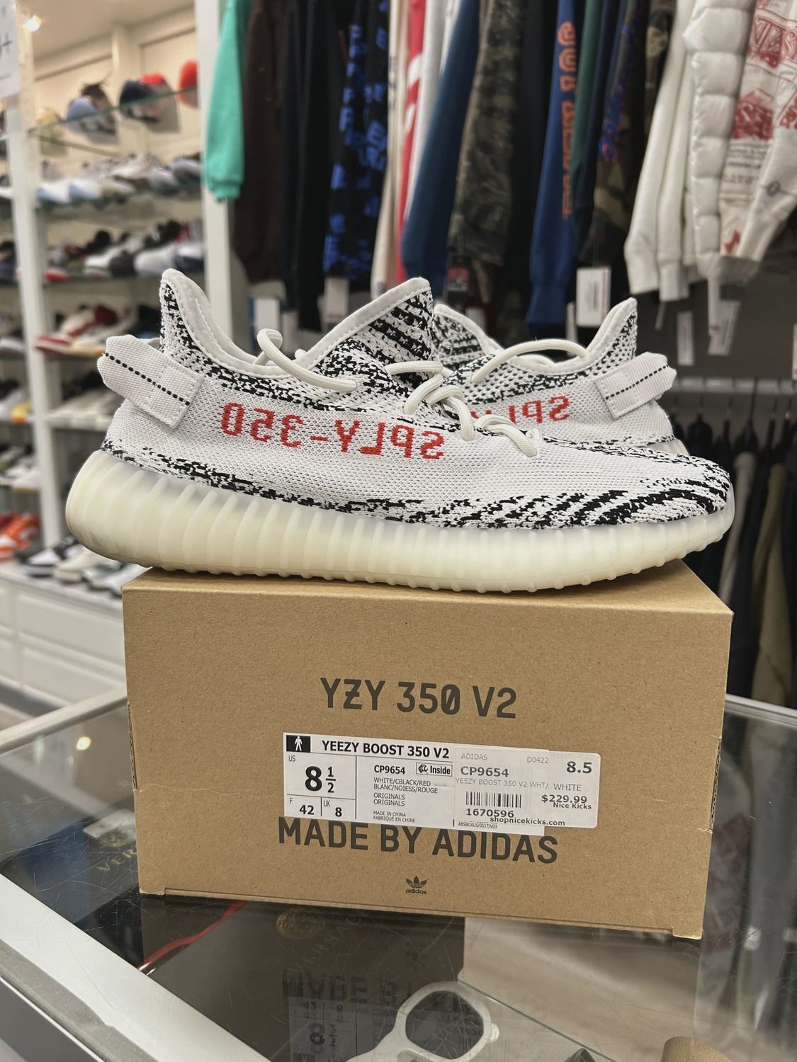 adidas Yeezy Boost 350 V2 Zebra  • Pre-Owned [1552]