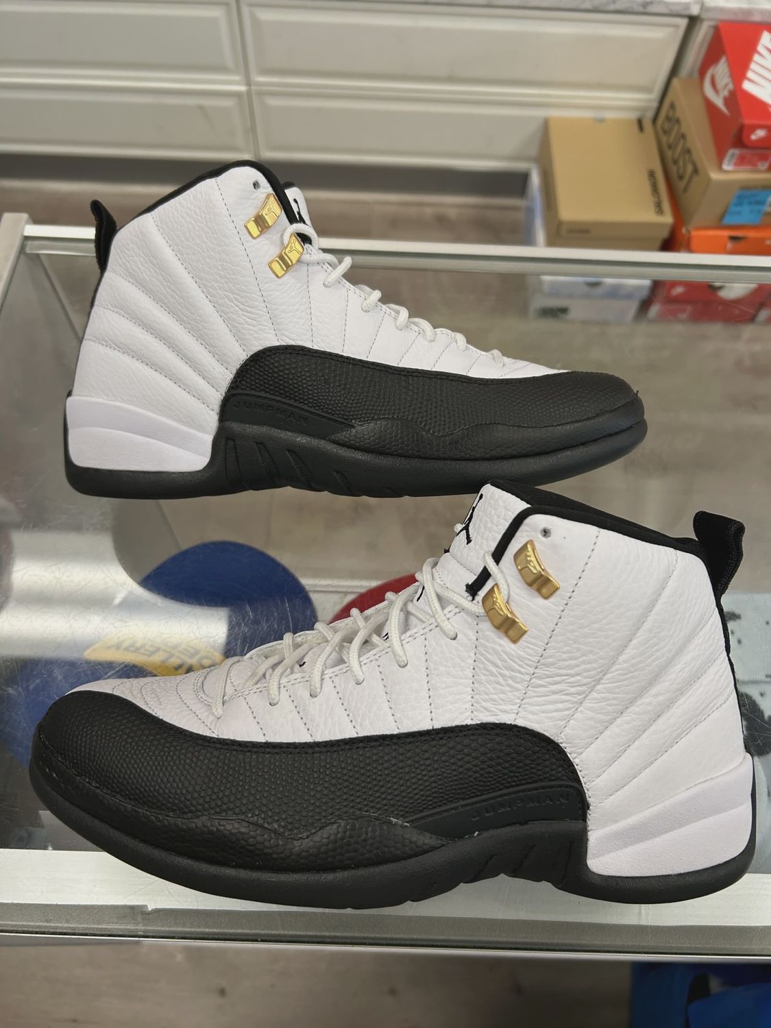Air Jordan 12 Retro Taxi (2025) NO BOX • Pre-Owned [9150]