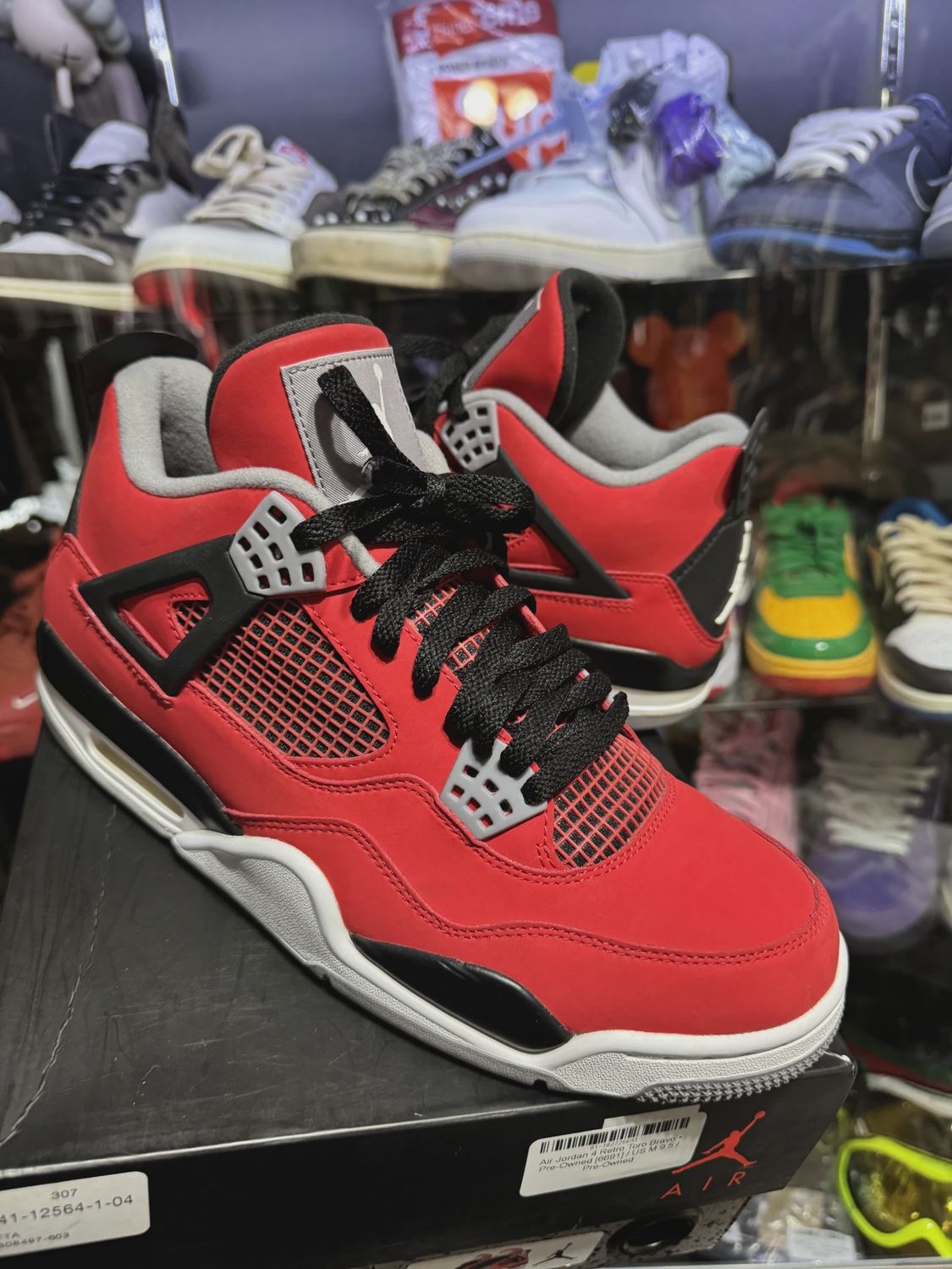 Air Jordan 4 Retro Toro Bravo • Pre-Owned [5967]