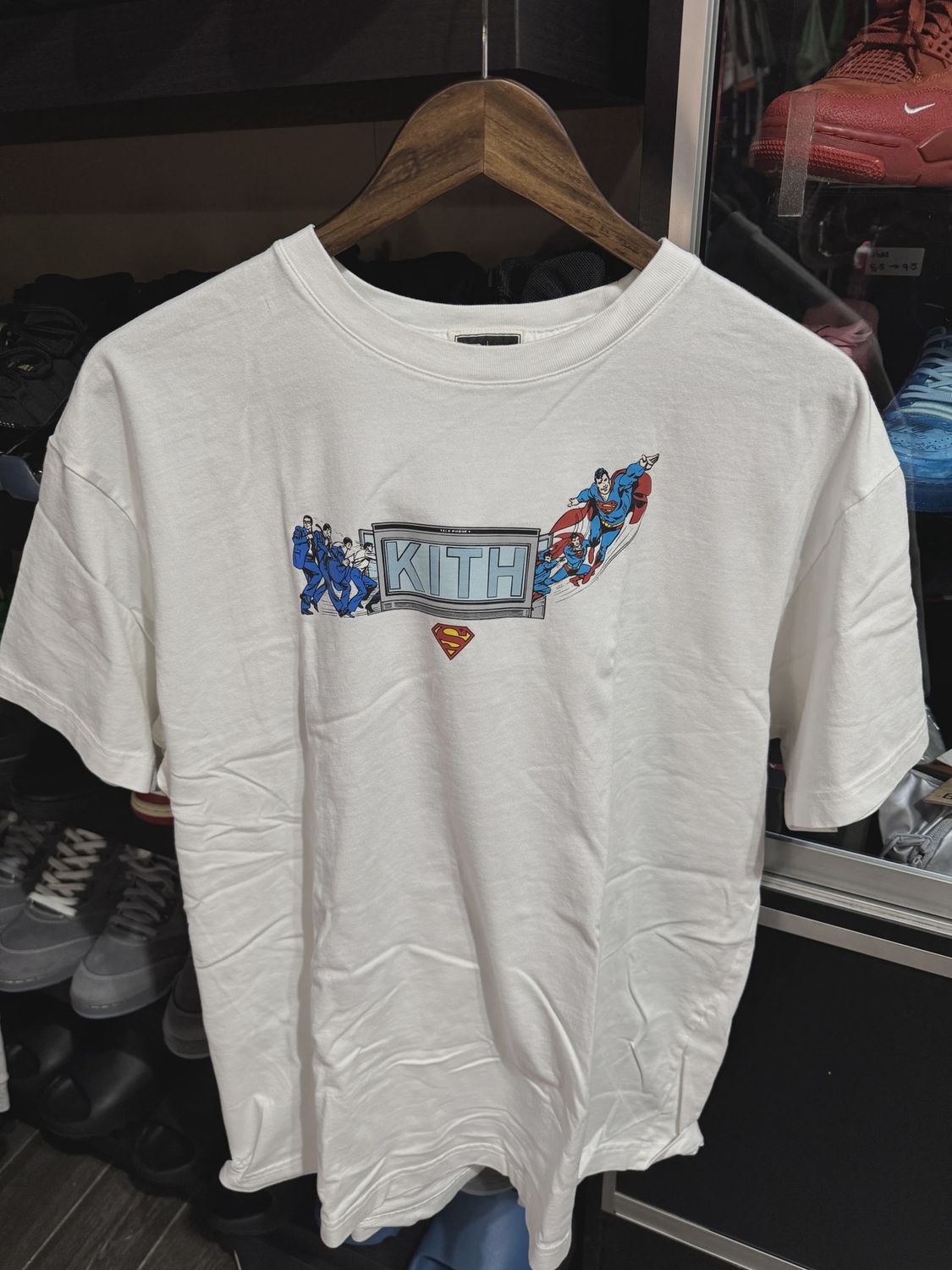 Kith  x Superman white tee • Pre-Owned [3220]
